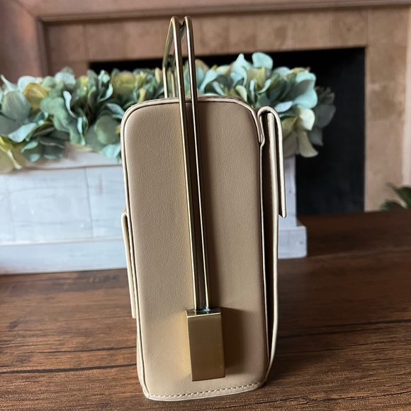 LAUTEM Temptation Handbag In Nude Color - Picture 4 of 13